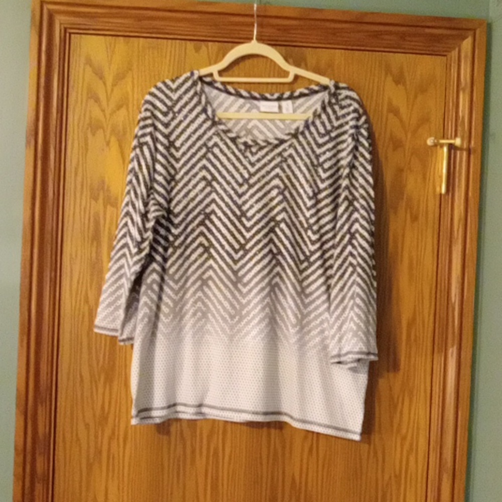 NWT Women's Weekend by Chico's 3/4 Sleeve Embellished Top
